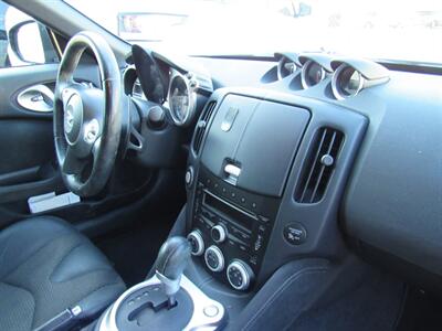 2011 Nissan 370Z Roadster - Photo 17 - San Diego, CA 92115