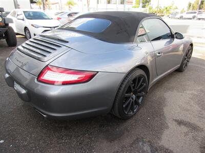 2006 Porsche 911 Carrera 4   - Photo 16 - San Diego, CA 92115