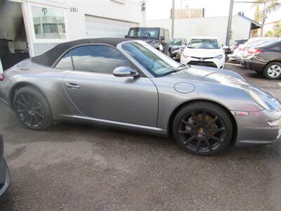 2006 Porsche 911 Carrera 4   - Photo 19 - San Diego, CA 92115