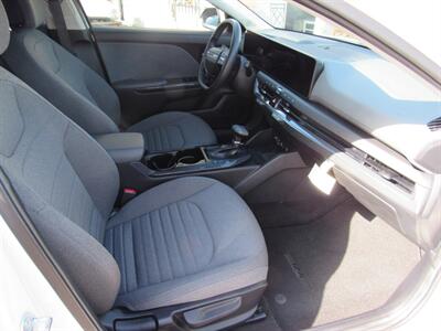 2025 Kia K4 EX - Photo 27 - San Diego, CA 92115