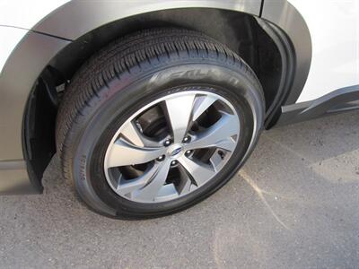 2025 Subaru Ascent Premium 7-Passenger   - Photo 20 - San Diego, CA 92115