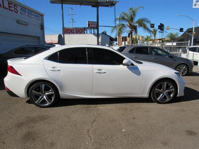 2018 Lexus IS   - Photo 14 - San Diego, CA 92115