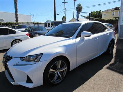 2018 Lexus IS   - Photo 4 - San Diego, CA 92115