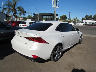 2018 Lexus IS   - Photo 11 - San Diego, CA 92115