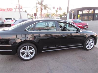 2013 Volkswagen Passat TDI SEL Premium   - Photo 13 - San Diego, CA 92115