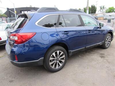 2017 Subaru Outback 2.5i Limited   - Photo 5 - San Diego, CA 92115