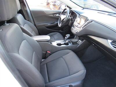 2021 Chevrolet Malibu LT - Photo 15 - San Diego, CA 92115