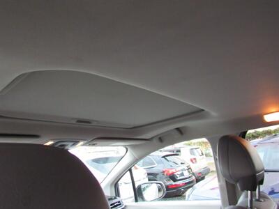 2021 Toyota Sienna XLE - Photo 16 - San Diego, CA 92115