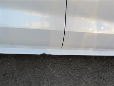 2022 Toyota Sienna XLT   - Photo 17 - San Diego, CA 92115