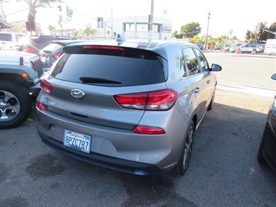 2020 Hyundai ELANTRA GT   - Photo 12 - San Diego, CA 92115