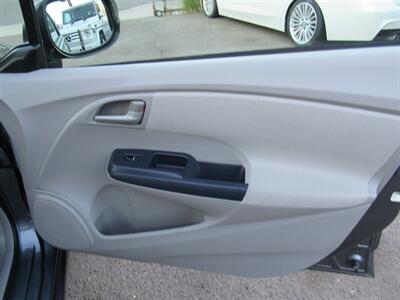 2010 Honda Insight EX w/Navi   - Photo 24 - San Diego, CA 92115