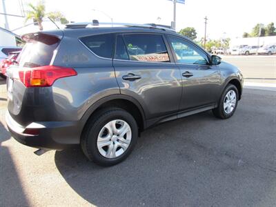 2015 Toyota RAV4 LE - Photo 10 - San Diego, CA 92115