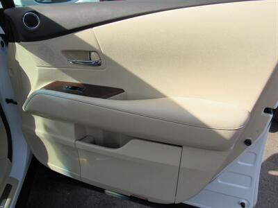 2013 Lexus RX   - Photo 11 - San Diego, CA 92115