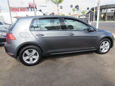 2017 Volkswagen Golf 1.8T S   - Photo 12 - San Diego, CA 92115