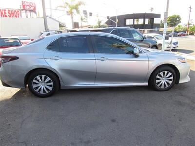 2023 Toyota Camry Hybrid LE - Photo 9 - San Diego, CA 92115