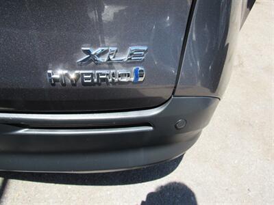 2021 Toyota Sienna XLE 7-Passenger - Photo 25 - San Diego, CA 92115