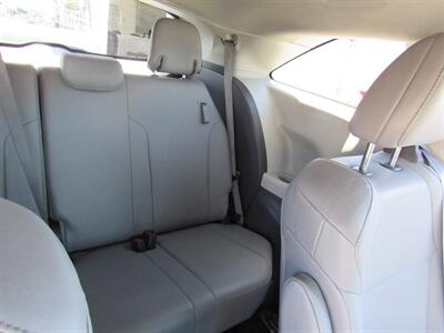 2021 Toyota Sienna XLE 7-Passenger - Photo 17 - San Diego, CA 92115