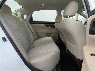 2016 Nissan Altima 2.5 S   - Photo 15 - San Diego, CA 92115
