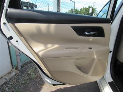 2016 Nissan Altima 2.5 S   - Photo 10 - San Diego, CA 92115