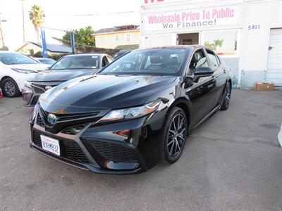 2021 Toyota Camry Hybrid SE - Photo 2 - San Diego, CA 92115