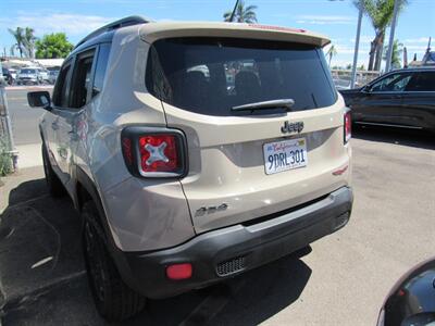 2015 Jeep Renegade Trailhawk   - Photo 12 - San Diego, CA 92115