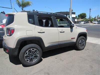 2015 Jeep Renegade Trailhawk   - Photo 8 - San Diego, CA 92115