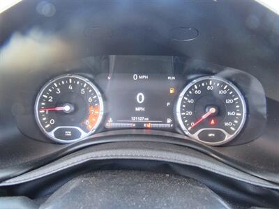2015 Jeep Renegade Trailhawk   - Photo 24 - San Diego, CA 92115