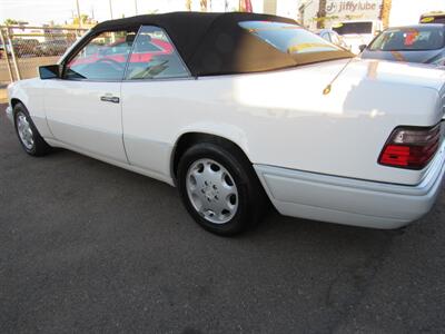 1994 Mercedes-Benz E 320   - Photo 11 - San Diego, CA 92115