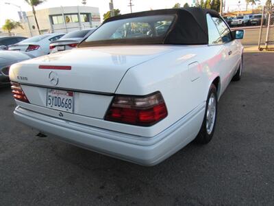 1994 Mercedes-Benz E 320   - Photo 17 - San Diego, CA 92115