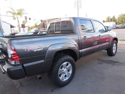 2011 Toyota Tacoma V6 - Photo 12 - San Diego, CA 92115
