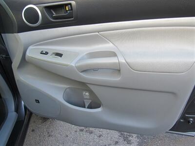 2011 Toyota Tacoma V6 - Photo 18 - San Diego, CA 92115