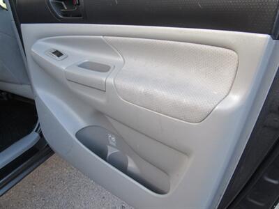 2011 Toyota Tacoma V6 - Photo 20 - San Diego, CA 92115