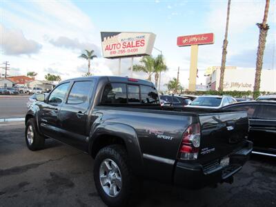 2011 Toyota Tacoma V6 - Photo 6 - San Diego, CA 92115
