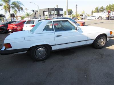 1988 Mercedes-Benz 560 SL   - Photo 13 - San Diego, CA 92115