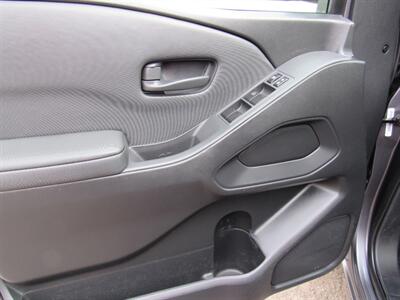 2022 Nissan Frontier S - Photo 16 - San Diego, CA 92115