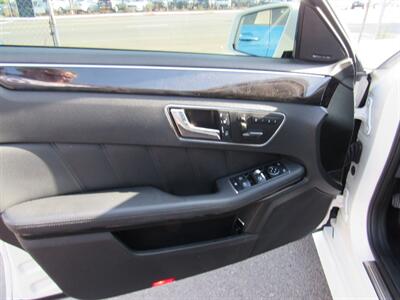 2011 Mercedes-Benz E 350 Luxury   - Photo 21 - San Diego, CA 92115
