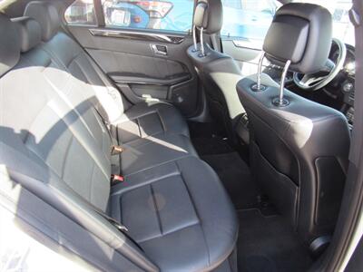 2011 Mercedes-Benz E 350 Luxury   - Photo 15 - San Diego, CA 92115