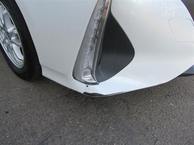 2021 Toyota Prius Prime XLE   - Photo 18 - San Diego, CA 92115