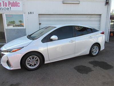2021 Toyota Prius Prime XLE   - Photo 9 - San Diego, CA 92115