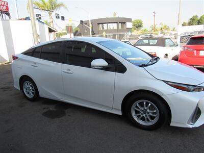 2021 Toyota Prius Prime XLE   - Photo 16 - San Diego, CA 92115