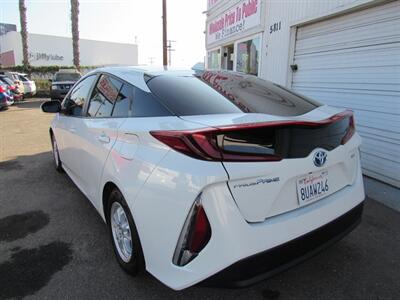 2021 Toyota Prius Prime XLE   - Photo 12 - San Diego, CA 92115