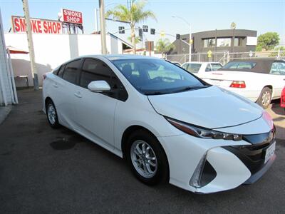 2021 Toyota Prius Prime XLE   - Photo 17 - San Diego, CA 92115