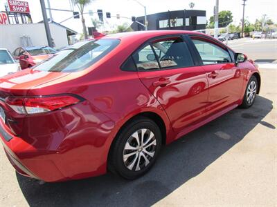 2021 Toyota Corolla Hybrid LE   - Photo 14 - San Diego, CA 92115