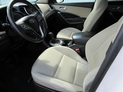 2014 Hyundai SANTA FE GLS   - Photo 11 - San Diego, CA 92115