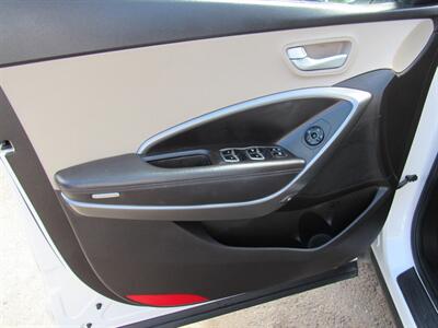2014 Hyundai SANTA FE GLS   - Photo 12 - San Diego, CA 92115