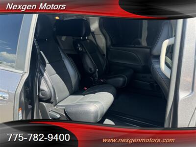 2016 Toyota Sienna SE 8-Passenger   - Photo 12 - Minden, NV 89423