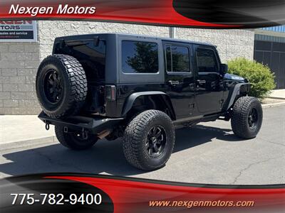 2013 Jeep Wrangler Unlimited Rubicon   - Photo 7 - Minden, NV 89423