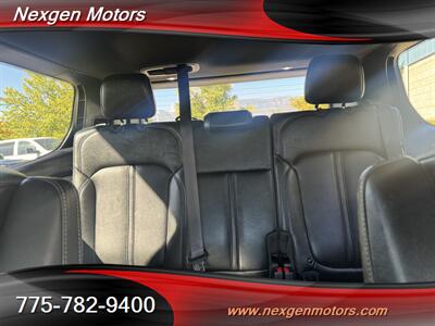 2024 Jeep Wagoneer Series II   - Photo 12 - Minden, NV 89423
