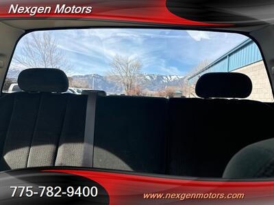 2004 Dodge Ram 2500 SLT 4dr Quad Cab SLT   - Photo 11 - Minden, NV 89423