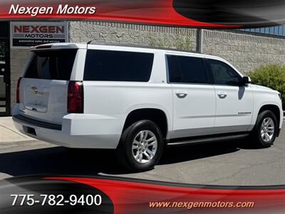 2019 Chevrolet Suburban LT - Photo 7 - Minden, NV 89423